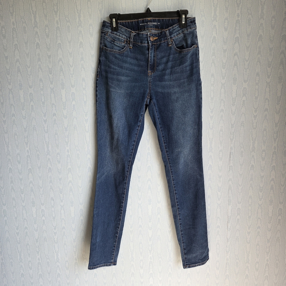 Chico's Platinum Jegging XS 2 Stretch Skinny Whiskered Medium Wash Denim Jeans‎